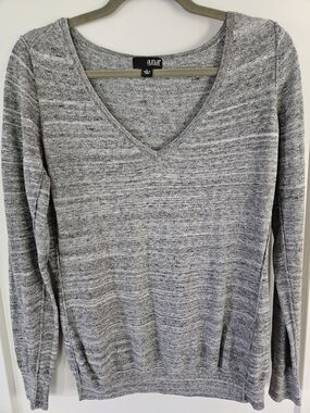 a.n.a Gray Space Dye V-Neck Long Sleeve Knit Top